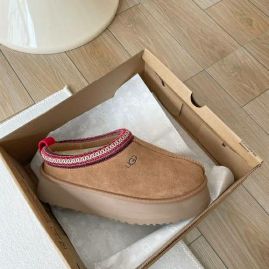 Picture of UGG Shoes Women _SKUfw149261826fw